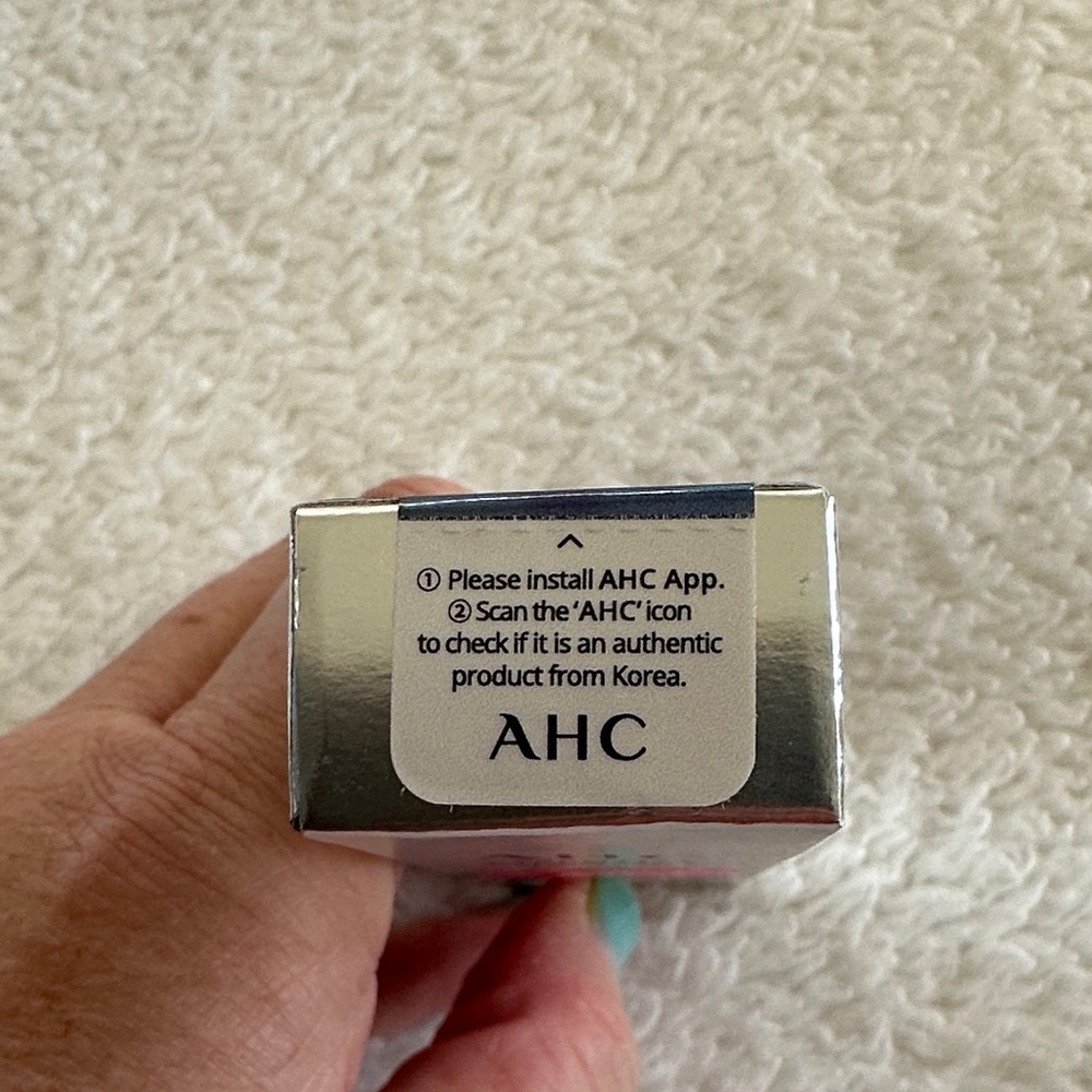 AHC Essential Real Eye Cream for Face 10ml - Picture 5 of 6